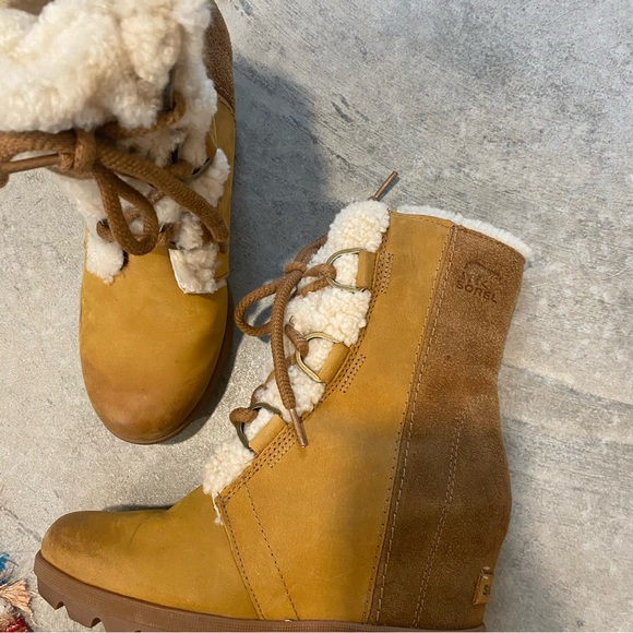 Sorel Women's Joan of Arctic Wedge II Shearling Boots - Picture 5 of 7